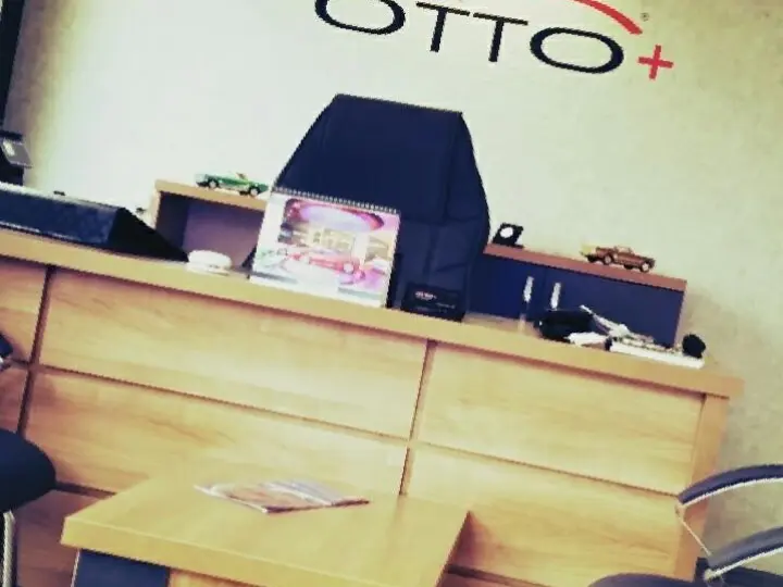 Otto + Carrental