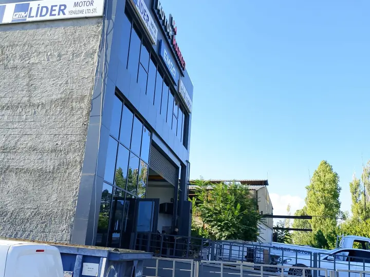 Öz Lider Oto Motor Yenileme