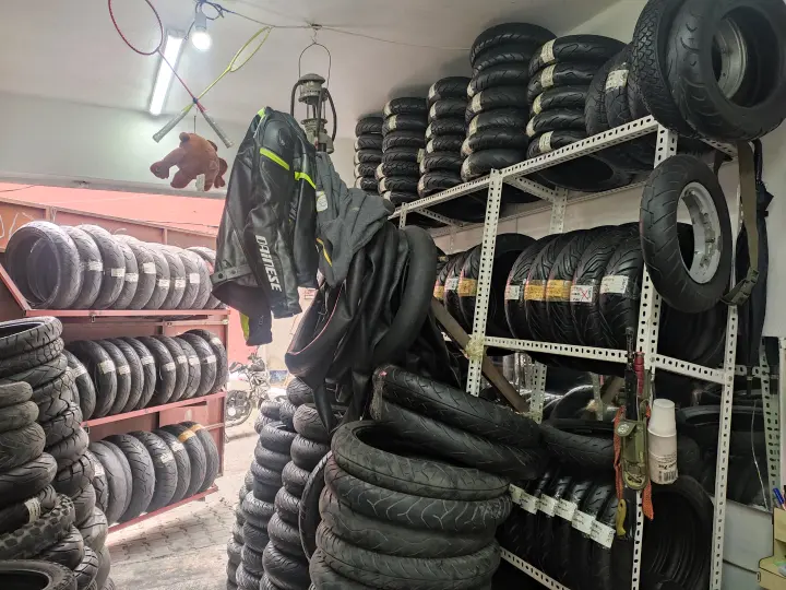 ÖZ MOTOR (MOTOSİKLET LASTİK)