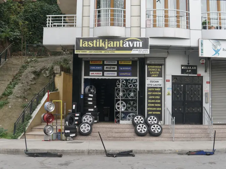 Özcan Oto Lastik