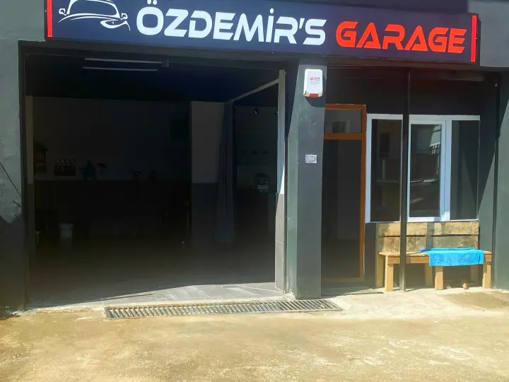 ÖZDEMİR'S GARAGE