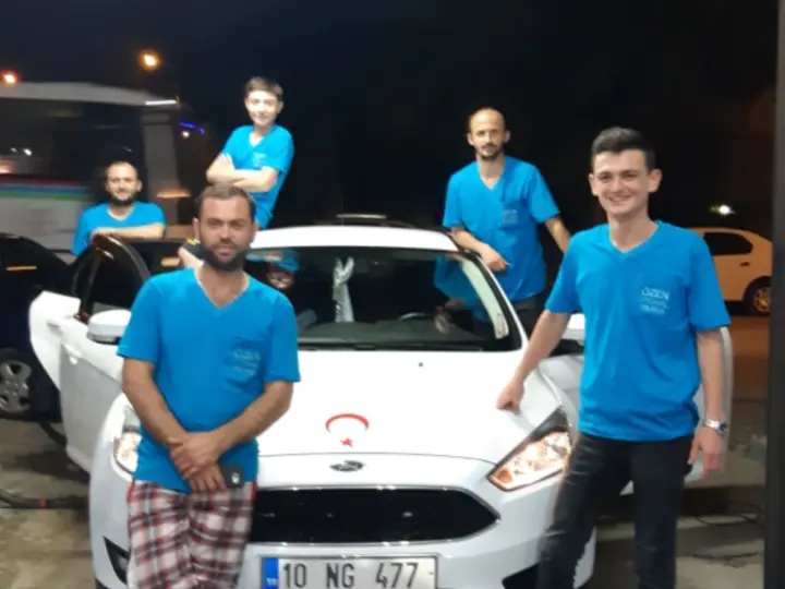 ÖZEN AUTO DETAİLİNG