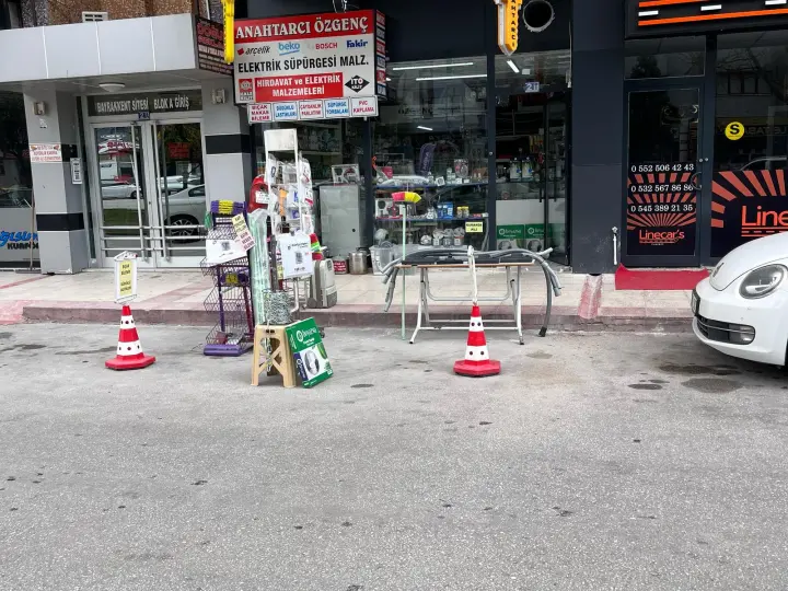 Özgenç Hırdavat ,Yapı Malzemeleri ve Anahtar