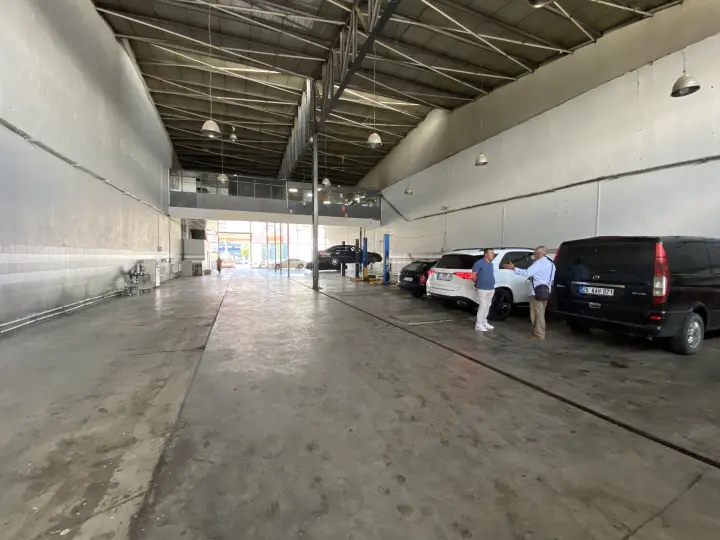 Özgenç Otomotiv. Mercedes Benz özel Servis