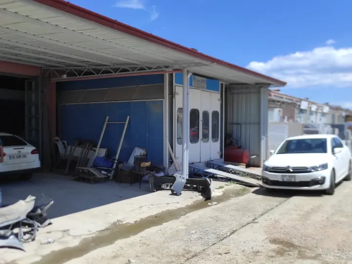 Özgür Oto Kaporta & Fırınlı Boya Servisi