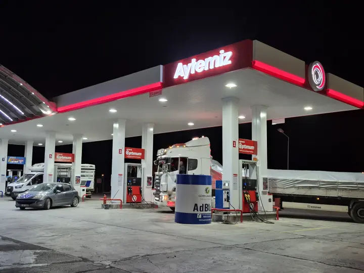 ÖZKUDRET AKARYAKIT AYTEMİZ PETROL İSTASYONU