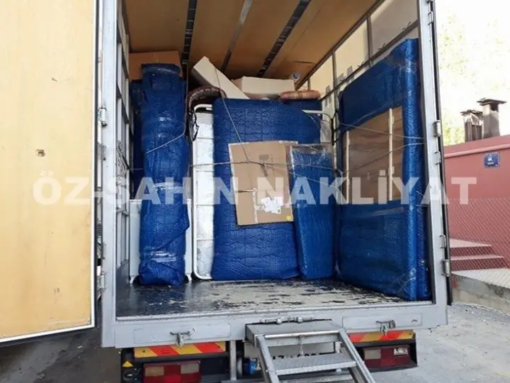 ÖZŞAHİN NAKLİYAT