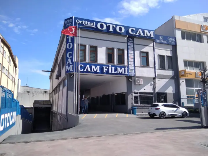 Öztürk Kardeşler Oto Cam Hadımköy