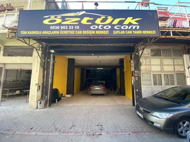 Öztürk Oto Cam