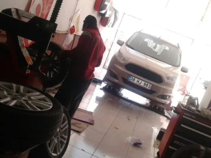 Öztürkler oto lastik