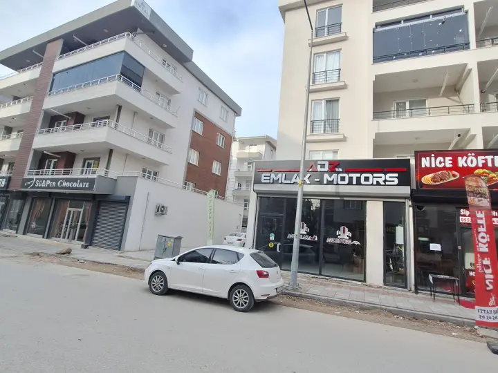 Ozzo Motors
