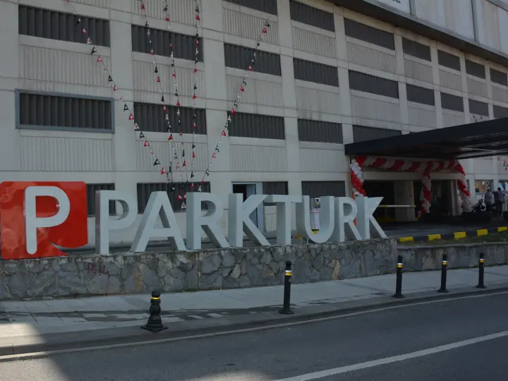 Parkturk ÖZCAN EKMEKÇİ (Taksim Şubesi)