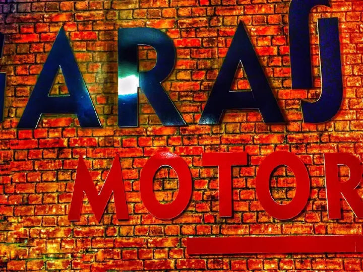Pars Car Rental