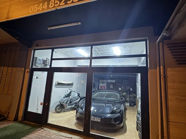 Patron Oto Garage