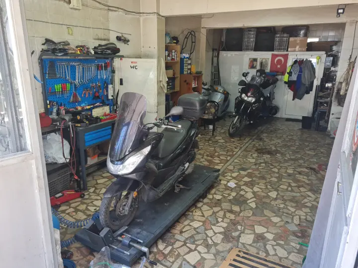 PEAK MOTOR MOTOSİKLET BAKIM ONARIM SERVİSİ