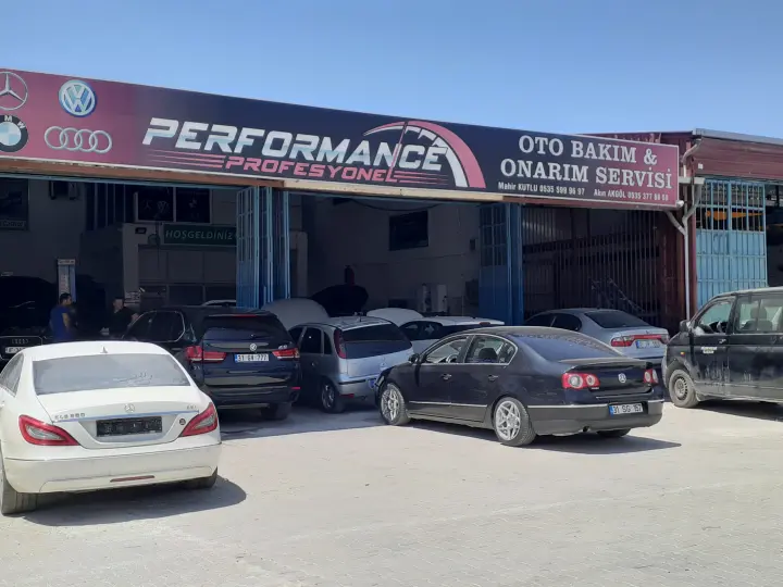 Performance Profesyonel Oto Bakım & Onarim Servisi