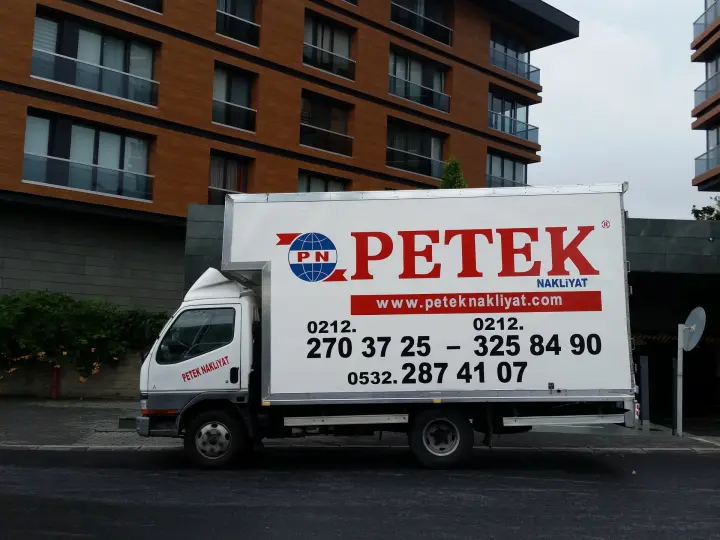Petek Nakliyat