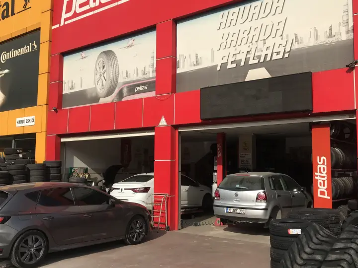 Petlas- Bölge Bayi Metin Elmadağ Ltd. Şti. (Şube)