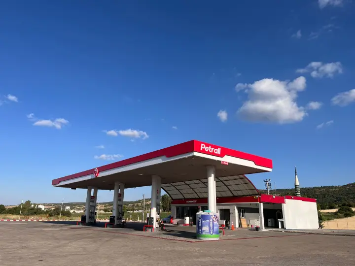 PETRALL / ESKİŞEHİR AKARYAKIT