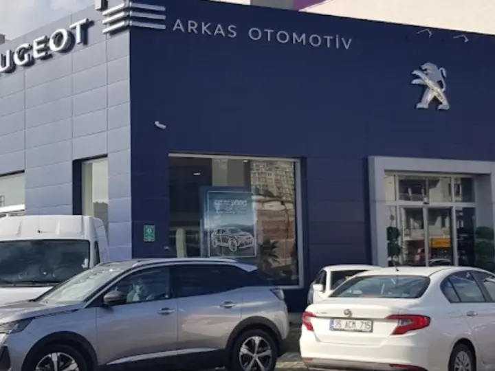 Peugeot Arkas