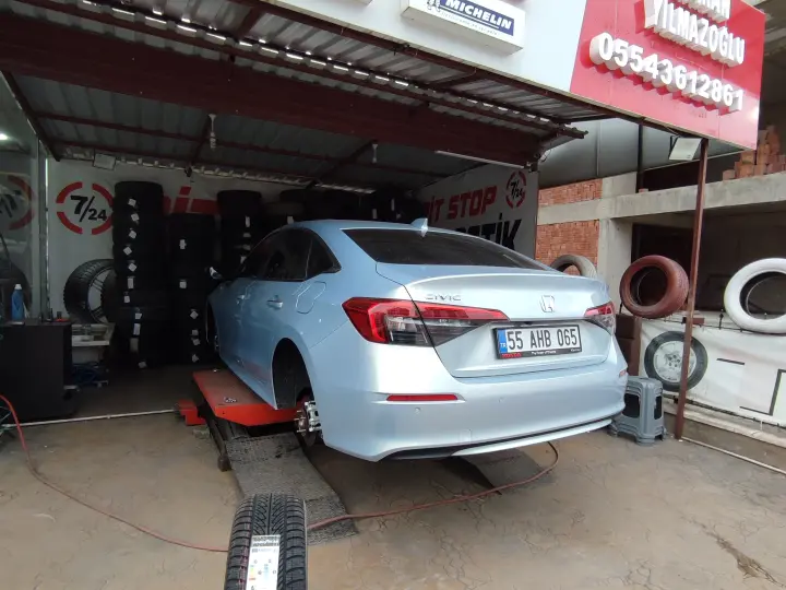 Pit stop yılmazoğlu otomotiv