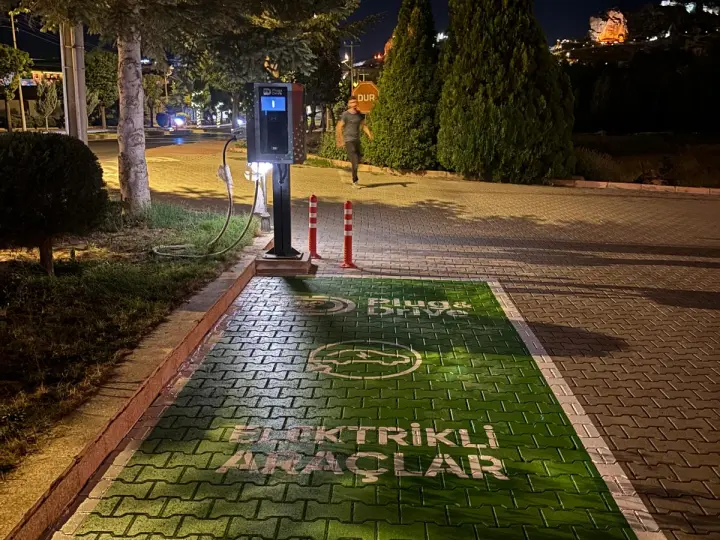 Plug & Drive Şarj İstasyonu
