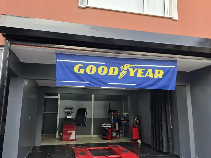 POYRA OTOMOTİV ÜSKÜDAR 7/24 MOBİL AKÜ & LASTİK TAMİRİ & AKÜ TAKVİYE & YOL YARDIM & ANADOLU YAKASI & UTTS MONTAJ