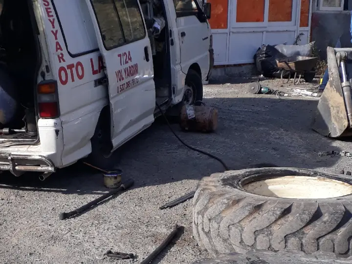 Pozantı Lastikçi Selahattin Güler