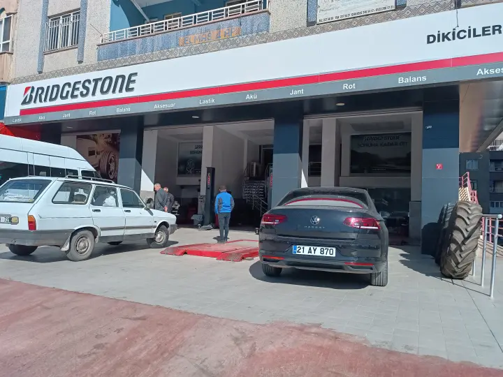 PRATİK LASTİK OTOM.