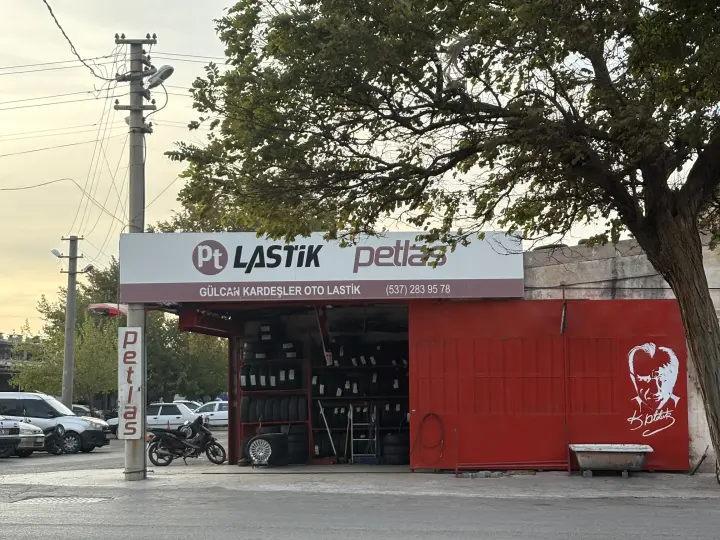 PT Lastik
