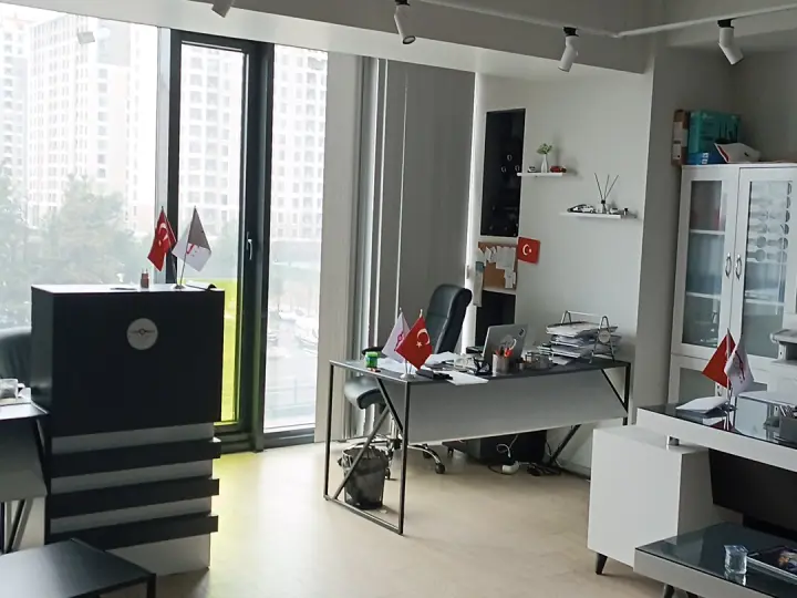 Quickly car rental services