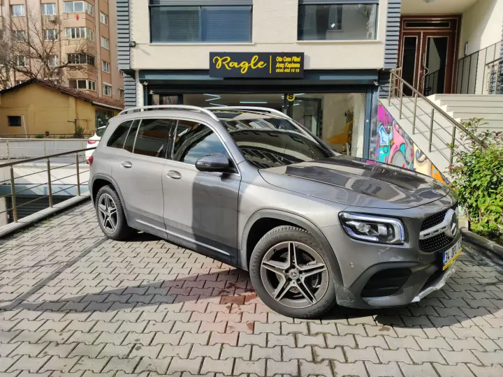 Ragle Oto Cam Filmi ve Araç Kaplama uygulama merkezi