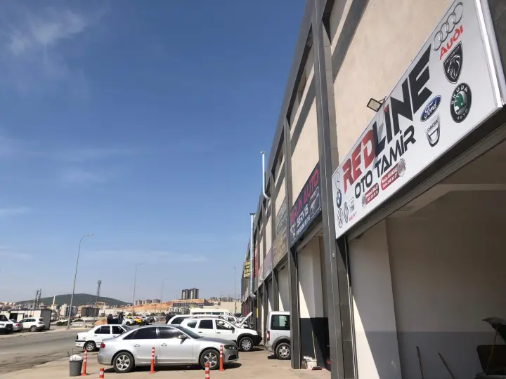 Redline Oto Tamir (Yağ Bakım, Araç Tamir)