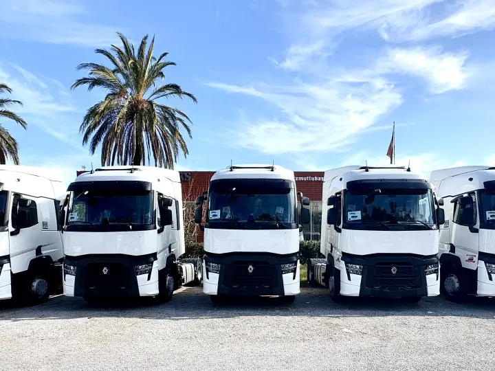 RENAULT TRUCKS Özmutlubaş Otomotiv Antalya YETKİLİ SATIŞ VE SERVİS