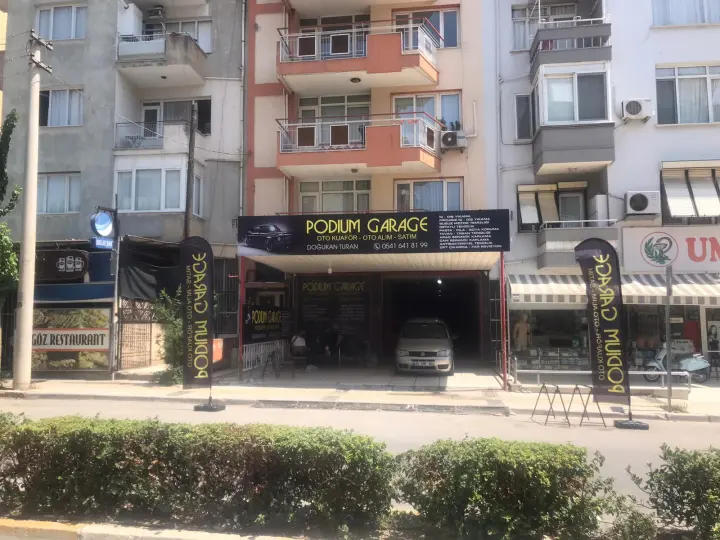 ROYAL GARAJ OTO CAM FİLMİ OTO YIKAMA OTO KUAFÖR KOLTUK KILIFI OTO KURTARMA CEKİÇİ ÖDEMİŞ