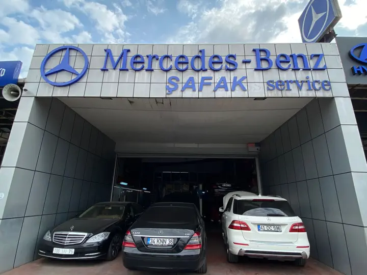 Şafak Mercedes-Benz Özel Bakım Services