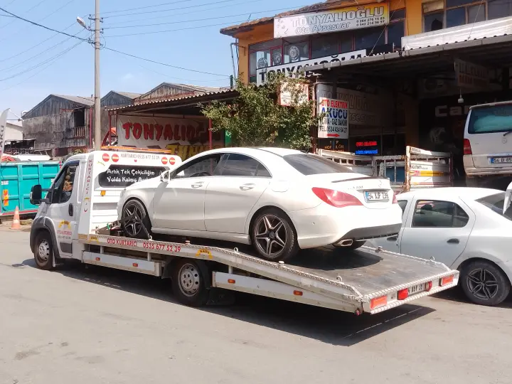 SAKARYA ADAPAZARI SARI OTO ÇEKİCİ VE KURTARICI