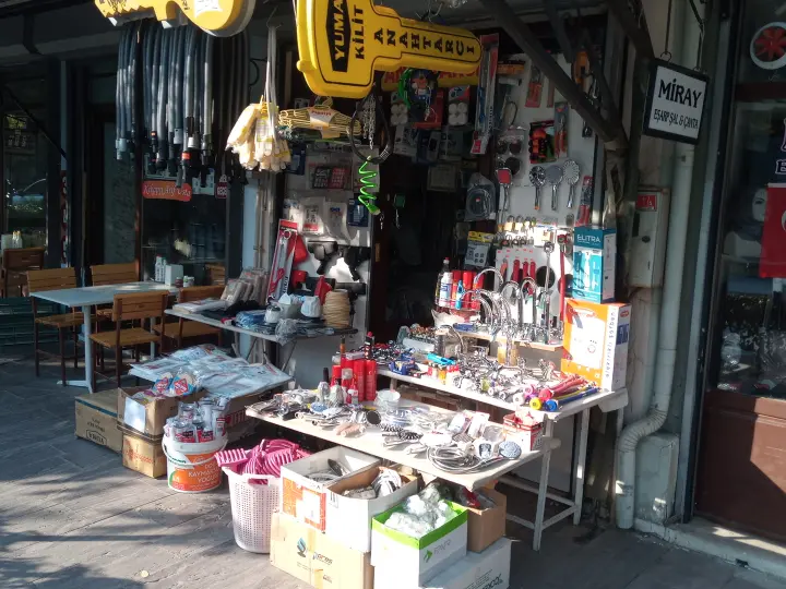 Şanlı Anahtarcılık ve Süpürge malzemeler toz torbasıi