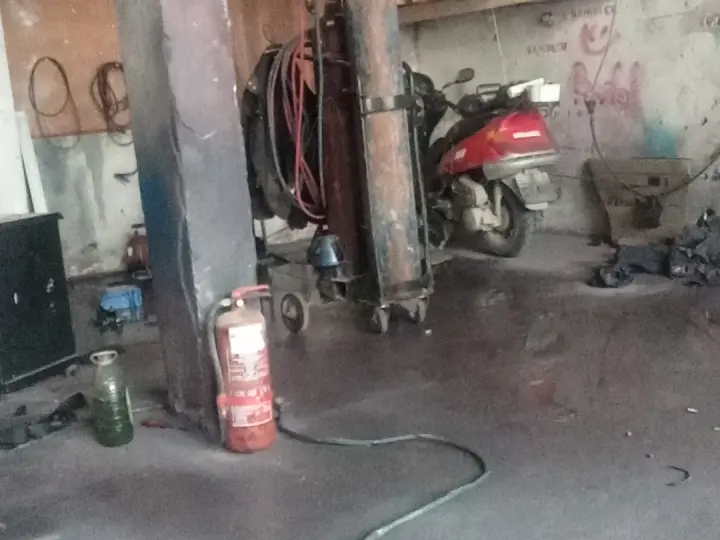 Sarı Oto Yıkama Uygulama Merkezi