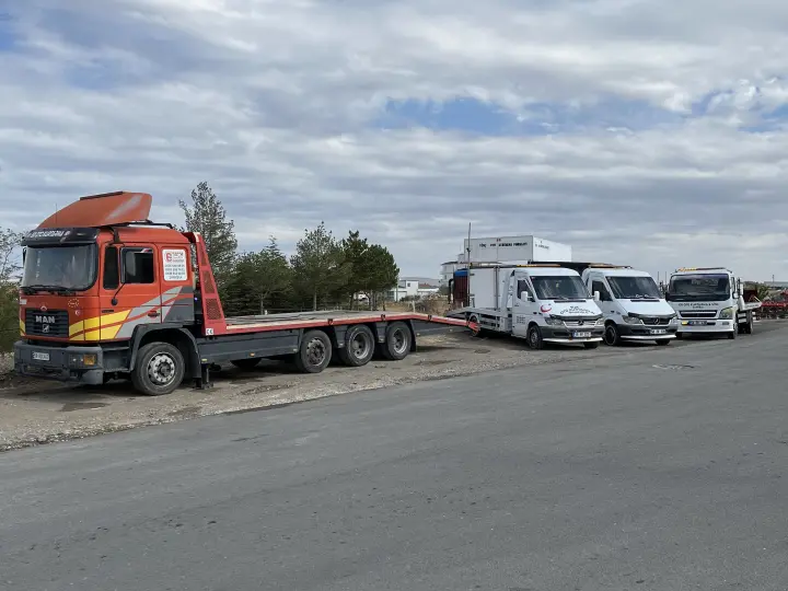 ŞARKIŞLA ER OTO KURTARMA VİNÇ