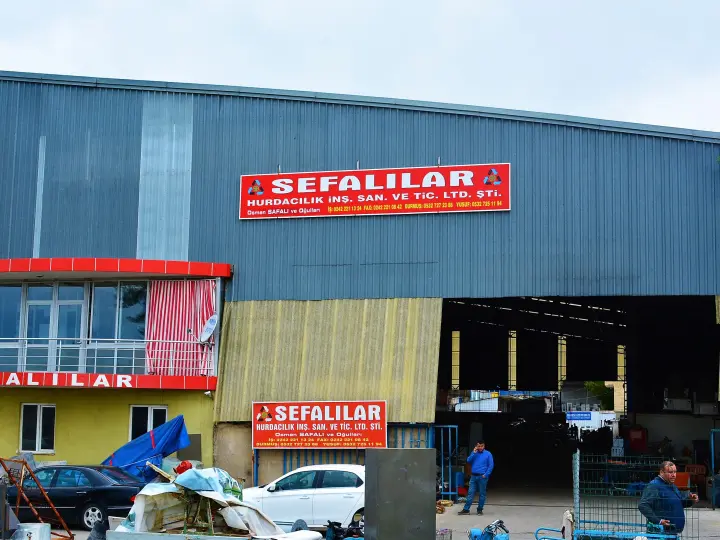 Sefalılar Hurdacılık