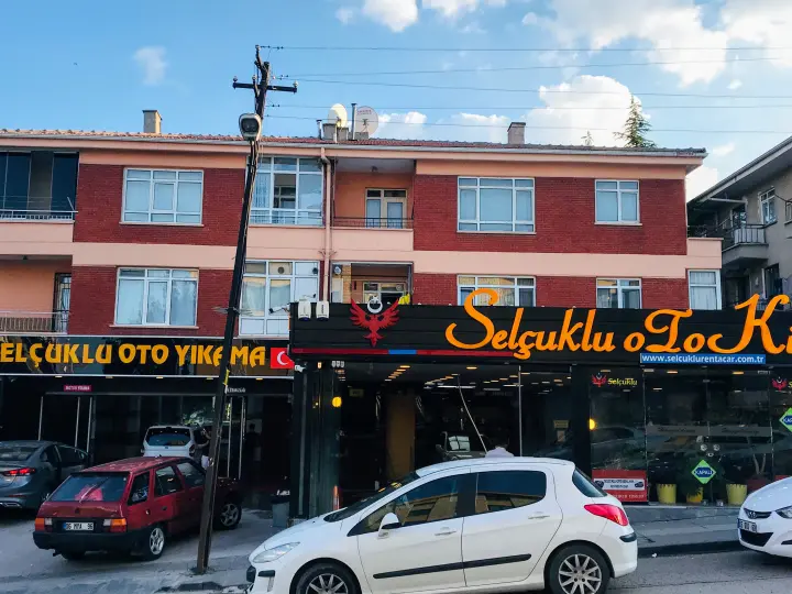 Selçuklu Oto Kiralama