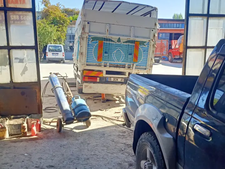 Seller Oto Makas Ve Yedek Parçaları