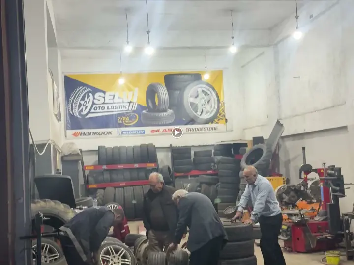 SELVİ OTO LASTİK 7/24 YOL YARDIM SERVİSİ
