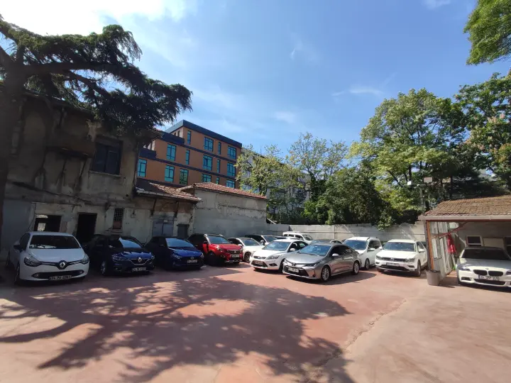 SEMT GARAJI KAPALI OTOPARK