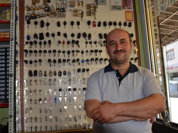 ŞENGÜL ANAHTAR