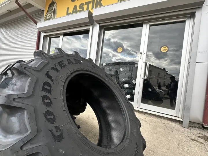 ŞENTÜRK OTO LASTİK