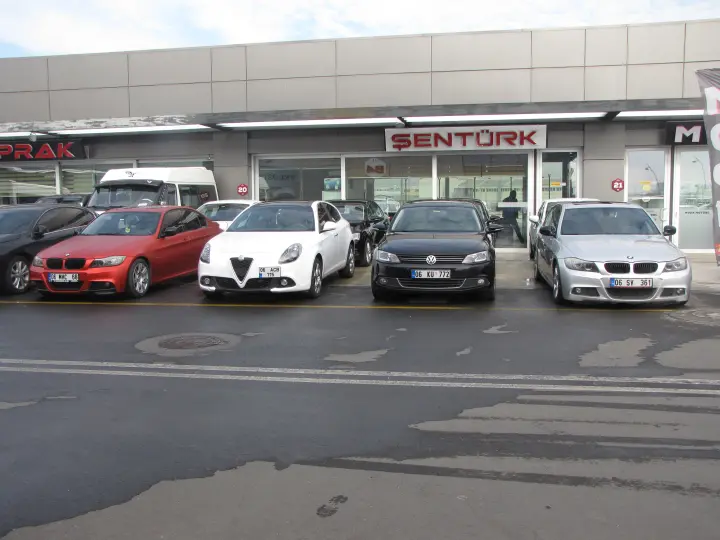 Şentürk Otomotiv ( Tüm Sigortalarla Anlaşmalı Servis )