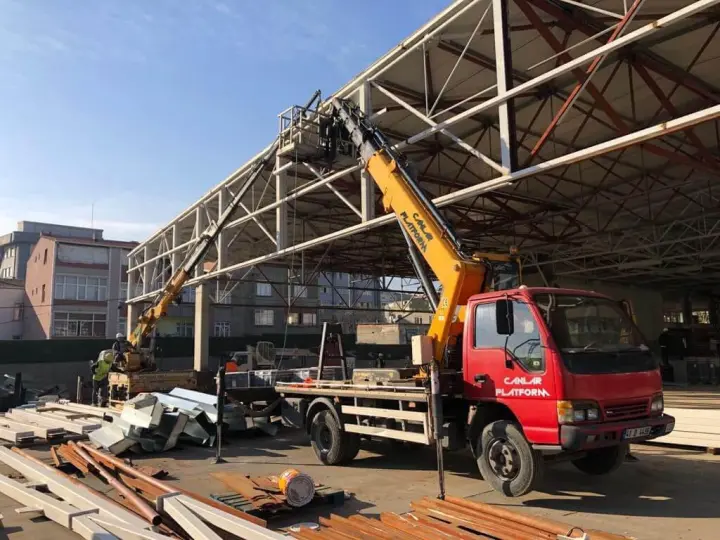 Sepetli Vinç Kiralama Bağcılar - Metin Can