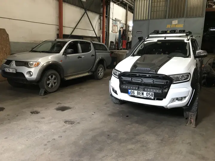 Ser Oto Makas ve Torna Atölyesi